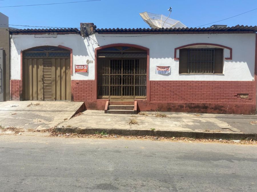 Casa - Aluguel - Santo Ant�nio - Pirapora - MG