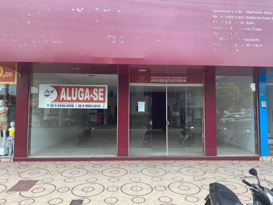 Im�vel Comercial - Aluguel - Centro - Pirapora - MG