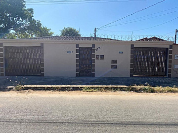 Casa a venda